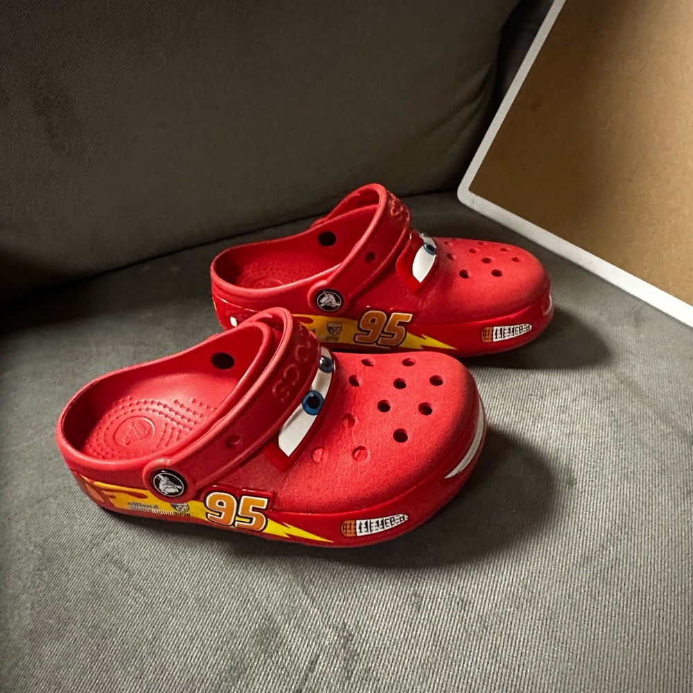 CROCS Kids Red Lightning McQueen